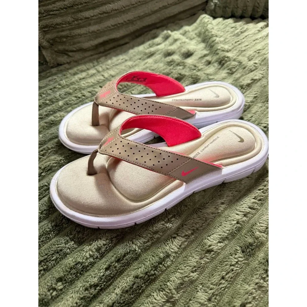 Nike Womens 8 Gold Pink Comfort Footbed Flip Flop Sandals Metallic Perforated
